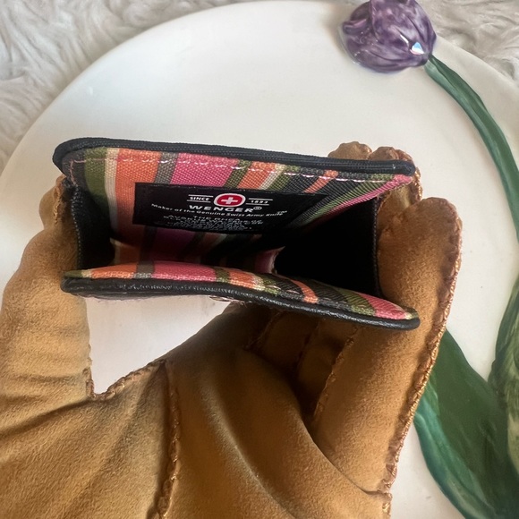 Compact Rhea Swiss holder - Picture 2 of 9